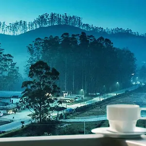 Hotel Clouds Valley, Munnar